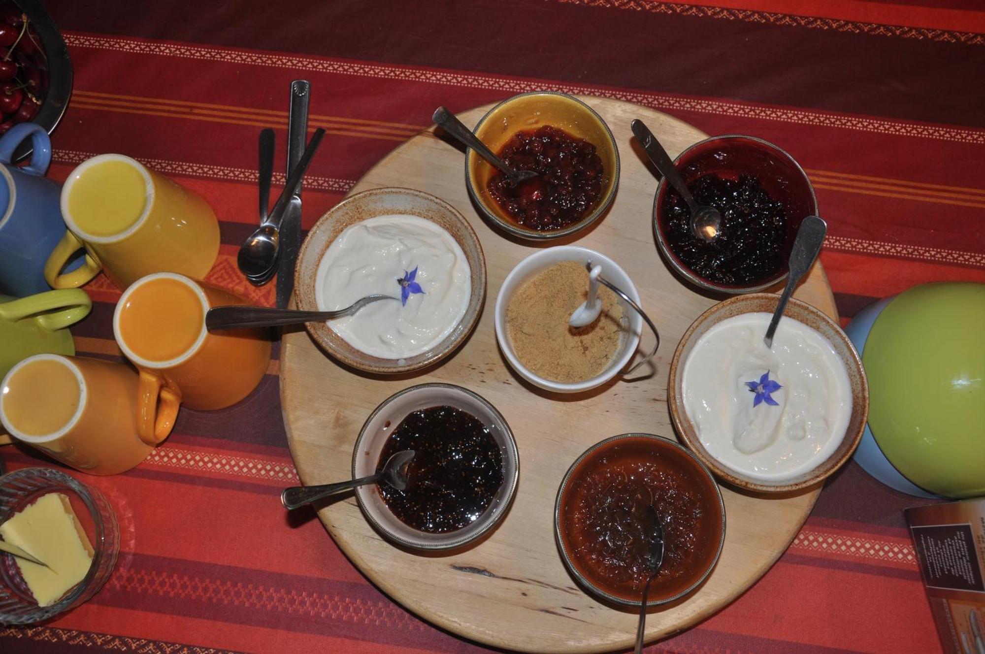 La Source, Vegetarian Guest House Chabeuil Екстер'єр фото