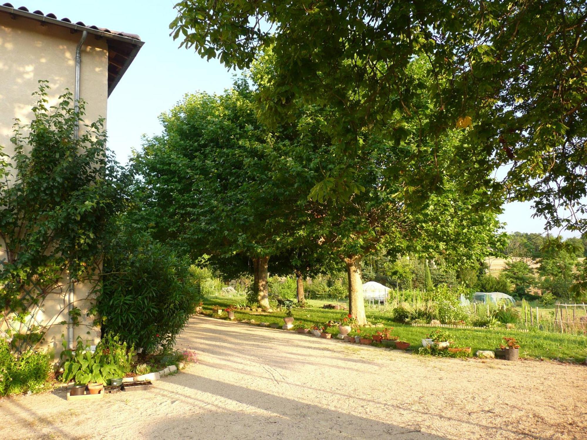 La Source, Vegetarian Guest House Chabeuil Екстер'єр фото